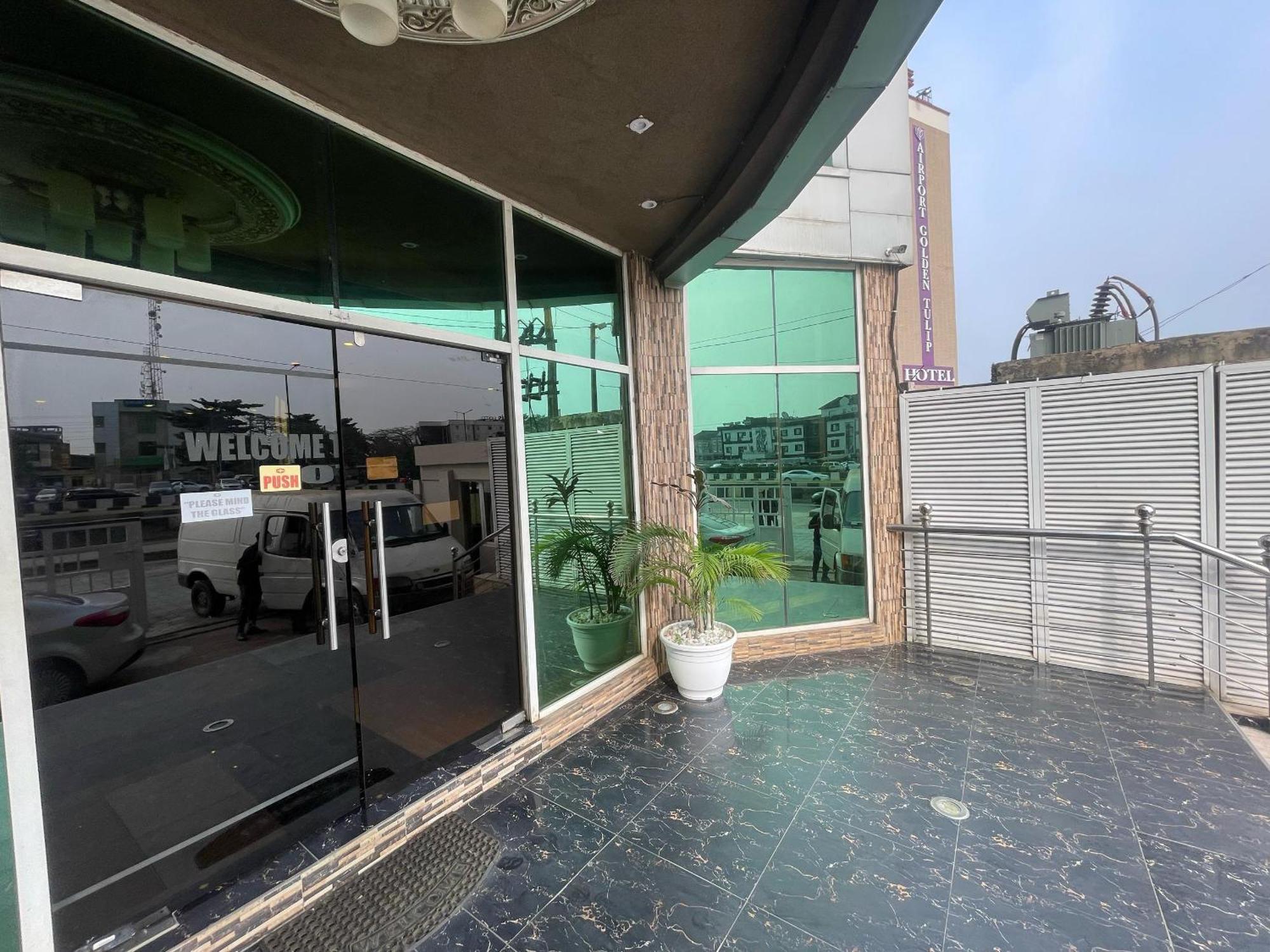 Presken Hotel At International Airport Road Ikeja Eksteriør bilde