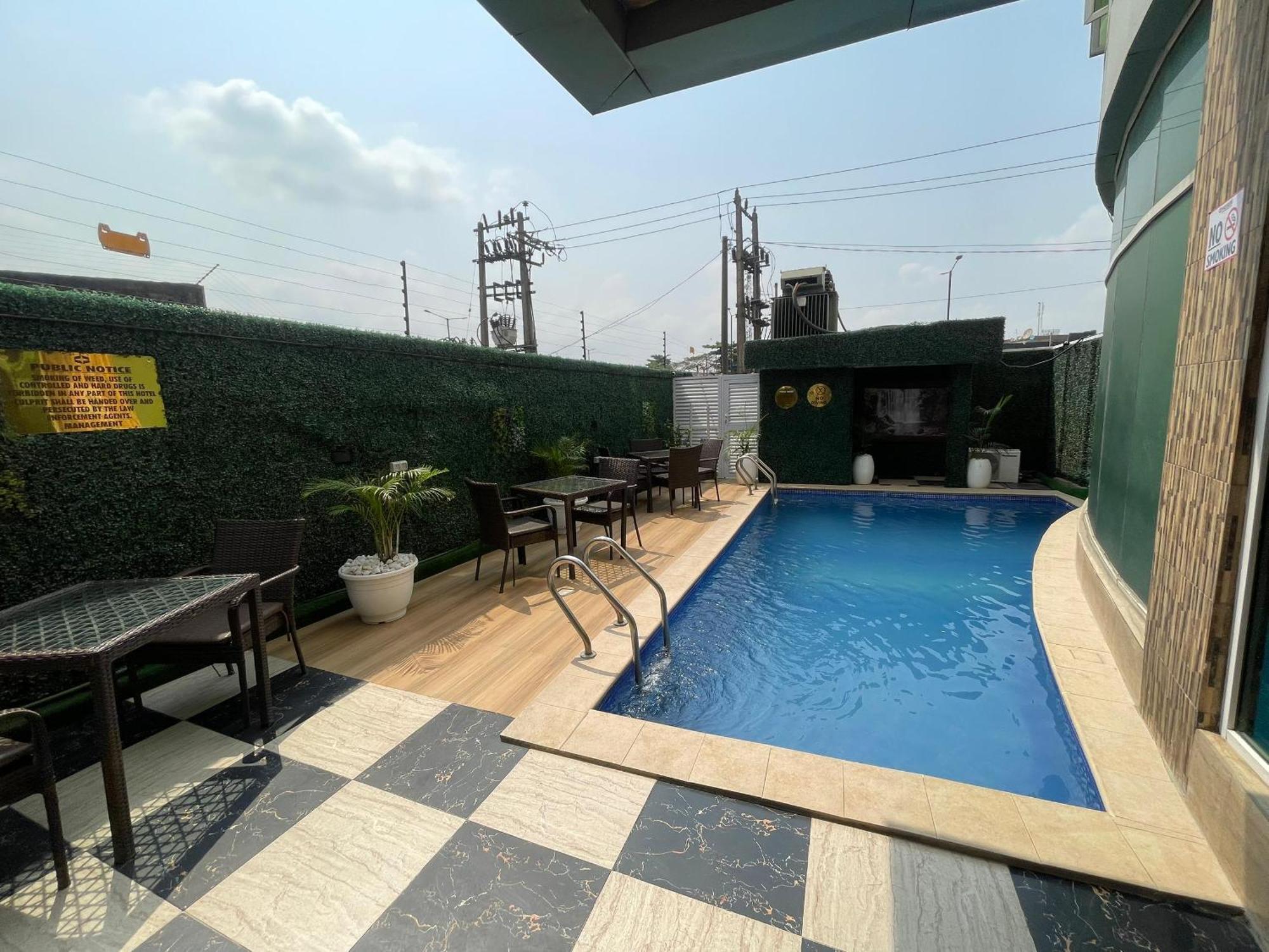 Presken Hotel At International Airport Road Ikeja Eksteriør bilde